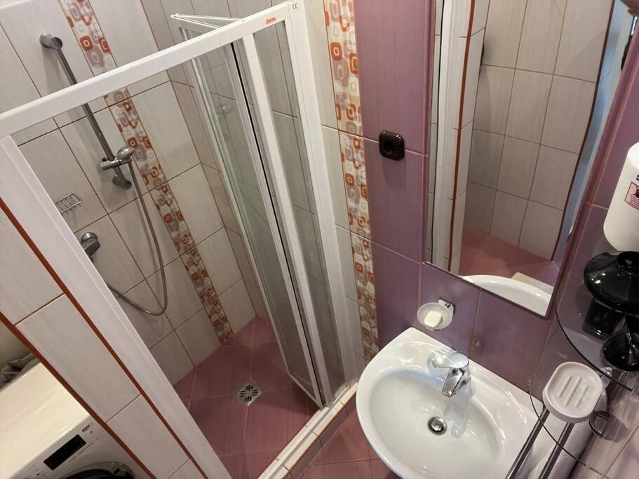 Awesome, 15 Mins To Center Home Budapest Extérieur photo
