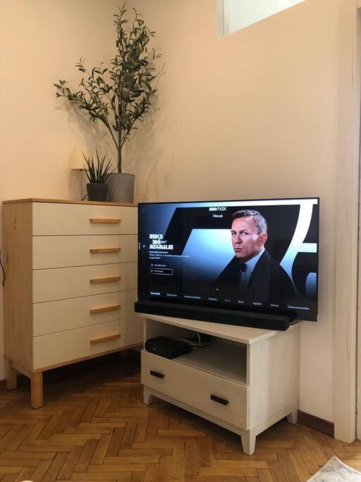 Awesome, 15 Mins To Center Home Budapest Extérieur photo